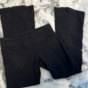 Lululemon groove pant in desperate need of de-piling